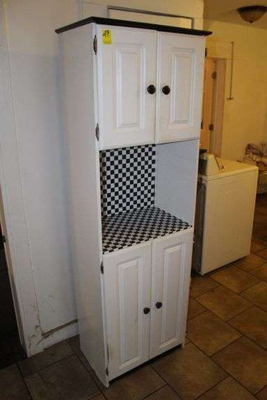 4 Door Wooden Cabinet