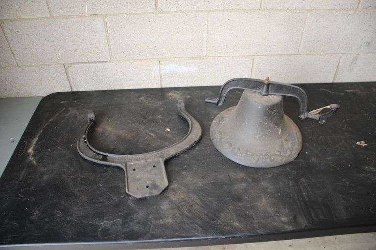 Independence 1776 Bell image