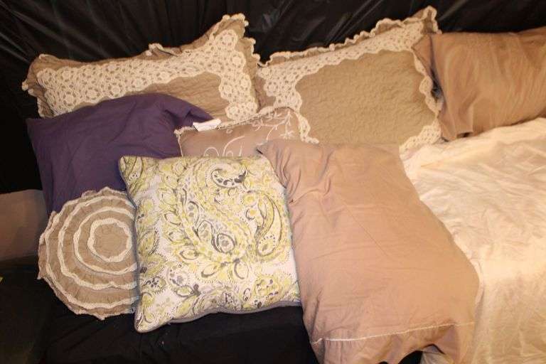 Pillows, Bed Sheets, Fitted Sheets, Mattress Covers, and Bed Skirt
