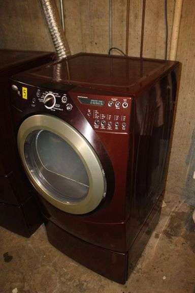 Whirlpool Duet Steam Dryer image