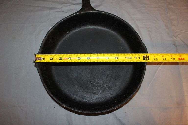 11 3/4 Inch Cast Iron Skillet