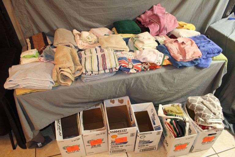 Misc. Wash Cloths, Hand Towels, and Bath Towel image