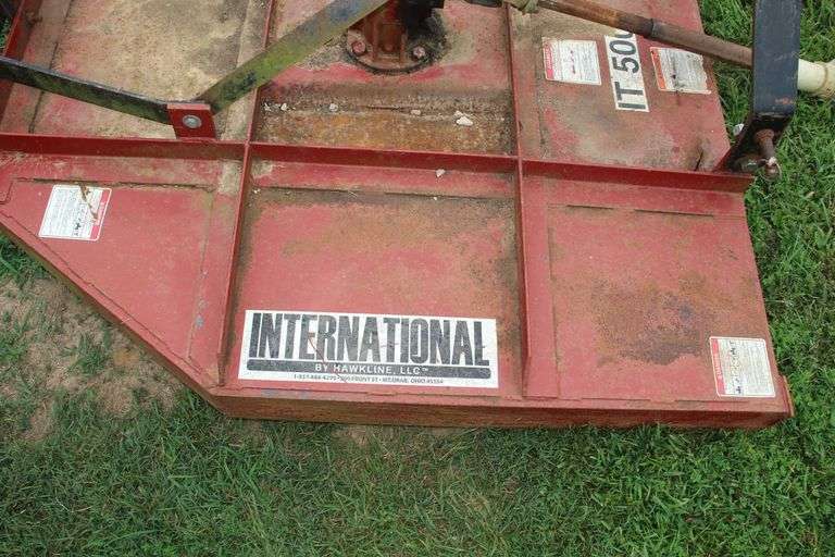 5 Ft 3 PTH International LT500 Rotary Mower