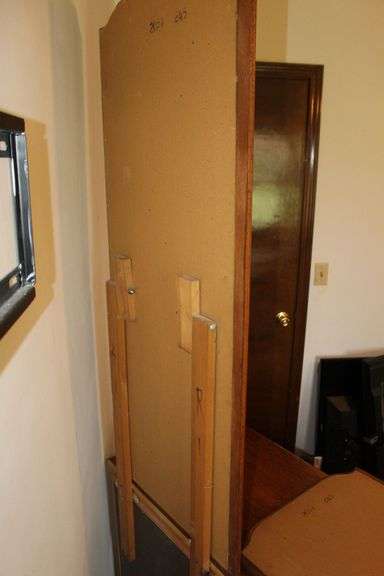 9 Drawer Dresser with (2) Mirrors