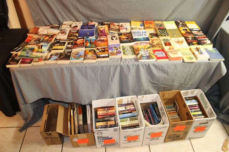 Webster Dictionary, Reader's Digest, and Misc. Books
