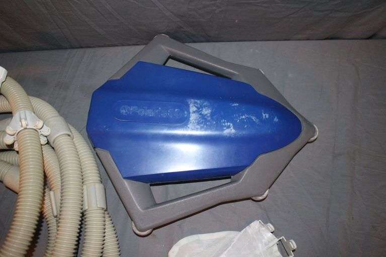 Polaris 65 Pool Vacuum