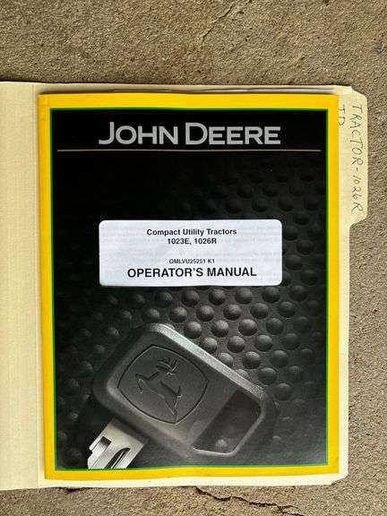 John Deere Compact Utility Tractors 1023E, 1026R Operator's Manual image