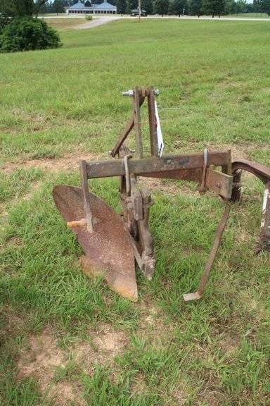3 PTH Single Bottom Plow image