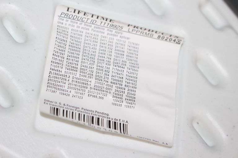 6 Ft Lifetime Folding Table