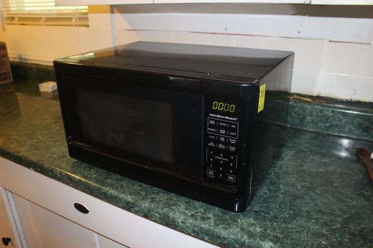Hamilton Beach Microwave image