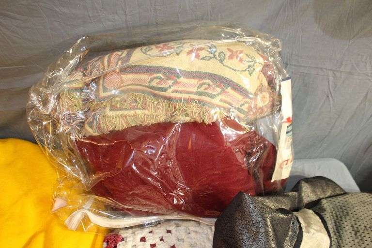 Afgan, Bed Sheets, Blankets, and Electric Blanket