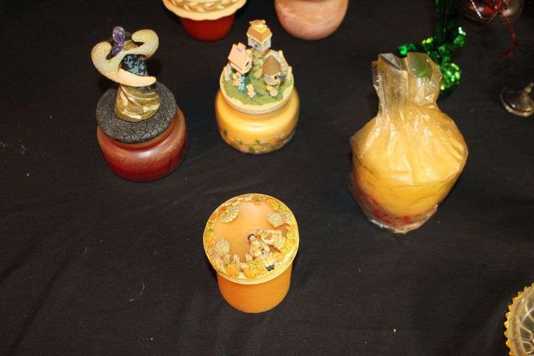 Houston's Gumball Machine, Glass Candy Dishes, Globe, Candles, Crafty Girl Sign, and Misc.