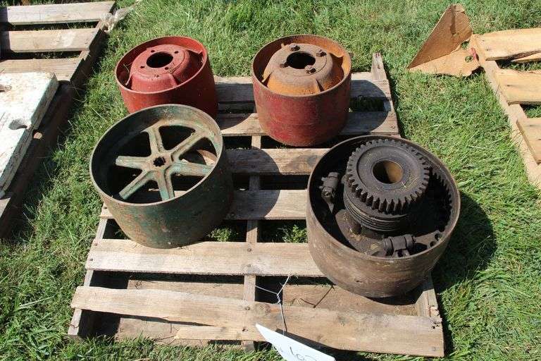 (4) Tractor Belt Pulleys image