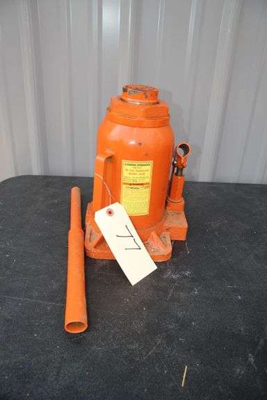 Central Hydraulics 30 Ton Hydraulic Jack with Handle image