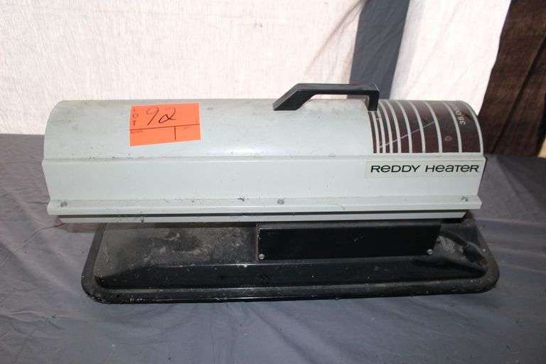 35,000 BTU Reddy Kerosene Heater and (2) 5 Gallon Jugs of Kerosene