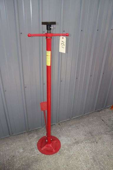 Central Machinery Under Hoist Stand with Foot Pedal image