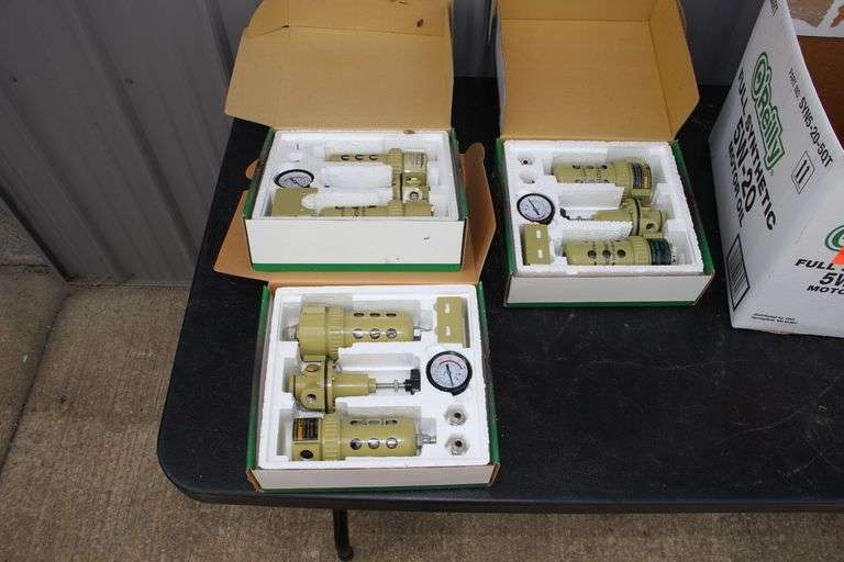 (3) Central Pneumatic FRL Air Regulator image