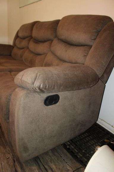 Dual Reclining Couch