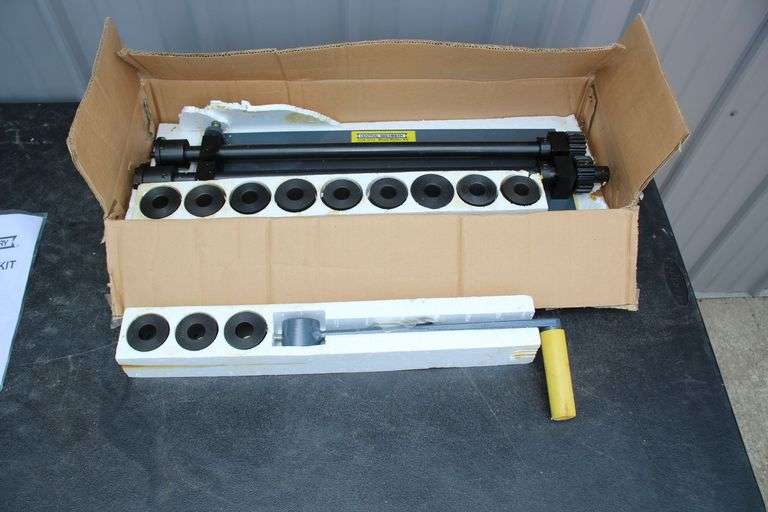 Central Machinery Bead Roller Kit image