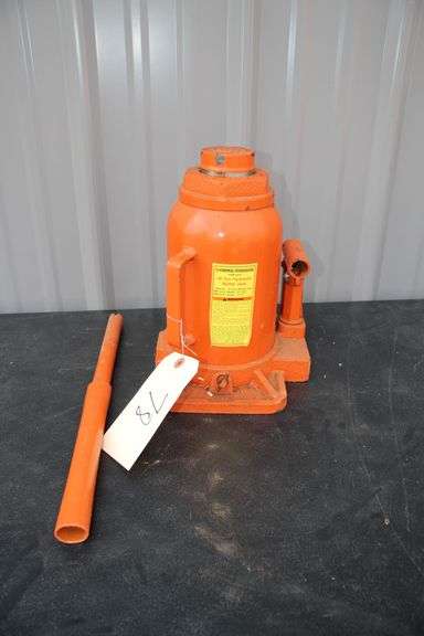 Central Hydraulics 30 Ton Hydraulic Jack with Handle image