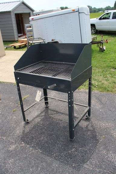 Welding Table and Fabrication Tasks image