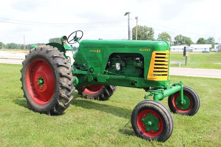 1955 Oliver Super 88 Tractor image