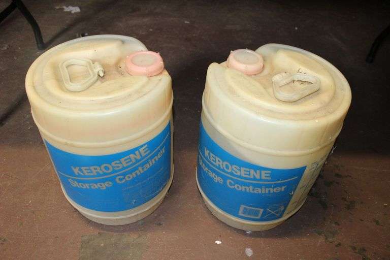 35,000 BTU Reddy Kerosene Heater and (2) 5 Gallon Jugs of Kerosene