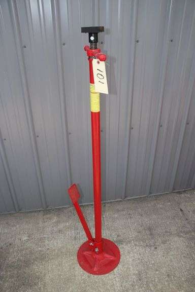 Central Machinery Under Hoist Stand with Foot Pedal