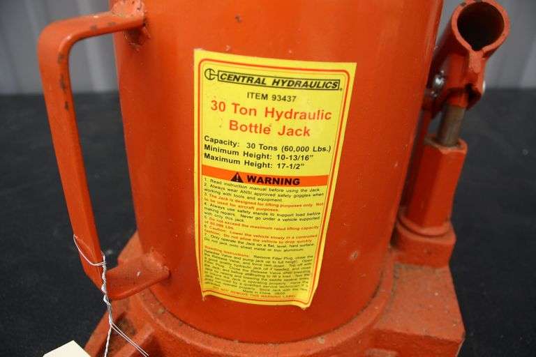 Central Hydraulics 30 Ton Hydraulic Jack with Handle