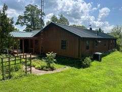 PARCEL 1: LOG HOME - BASEMENT - GARAGE - 1.2 ACRES: 487 Quiggins Lane, Leitchfield, KY 42754