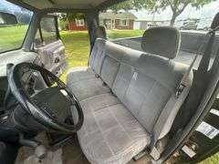 1994 Ford FWD F-150 XLT Long Bed Truck