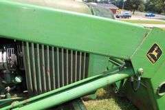 1980 John Deere 2640 B Tractor with 146 Front End Loader with Bucket
