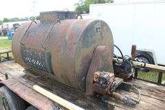16 Ft. Trailer with Sealmaster Asphalt Sealer Tank and Spraying Agitator