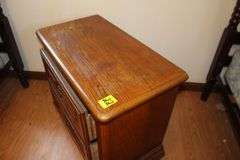 2 Drawer Night Stand