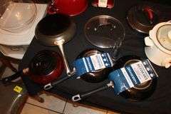 Cake Server, Bella Waffle Maker, Fry Basket, Frying Pans, Glass Cutting Boards, Fry Basket, Juicer, Popcorn Maker, Cake Mold, and Misc.