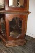 Pulaski Furniture Curio Cabinet with Light