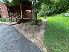 PARCEL 1: LOG HOME - BASEMENT - GARAGE - 1.2 ACRES: 487 Quiggins Lane, Leitchfield, KY 42754