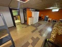 HOME - ATTACHED GARAGE - CITY LOT
