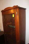 8 Gun Glass Door Gun Cabinet