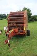 Owatonna Manufacturing Co. 596 Roll Baler