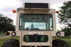 1974 Oliver 2255 Tractor
