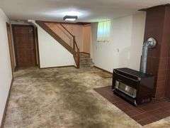 PARCEL 1: LOG HOME - BASEMENT - GARAGE - 1.2 ACRES: 487 Quiggins Lane, Leitchfield, KY 42754