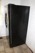 Frigidaire Side By Side Refrigerator/Freezer