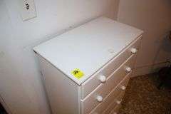 5 Drawer Chest of Drawers