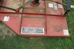 5 Ft 3 PTH International LT500 Rotary Mower