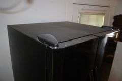 Frigidaire Side By Side Refrigerator/Freezer
