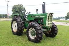 1974 Oliver 1655 Tractor