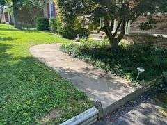 PARCEL 2: BRICK TRI-LEVEL HOME - 2 LOTS: 114 Thomason Ave, Leitchfield, KY 42754