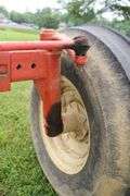 1969 Allis-Chalmers 190 XT Tractor
