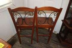 Dining Table and (4) Chairs